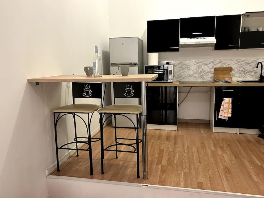 Charmant Studio Avec Mezzanine Nice Luaran gambar